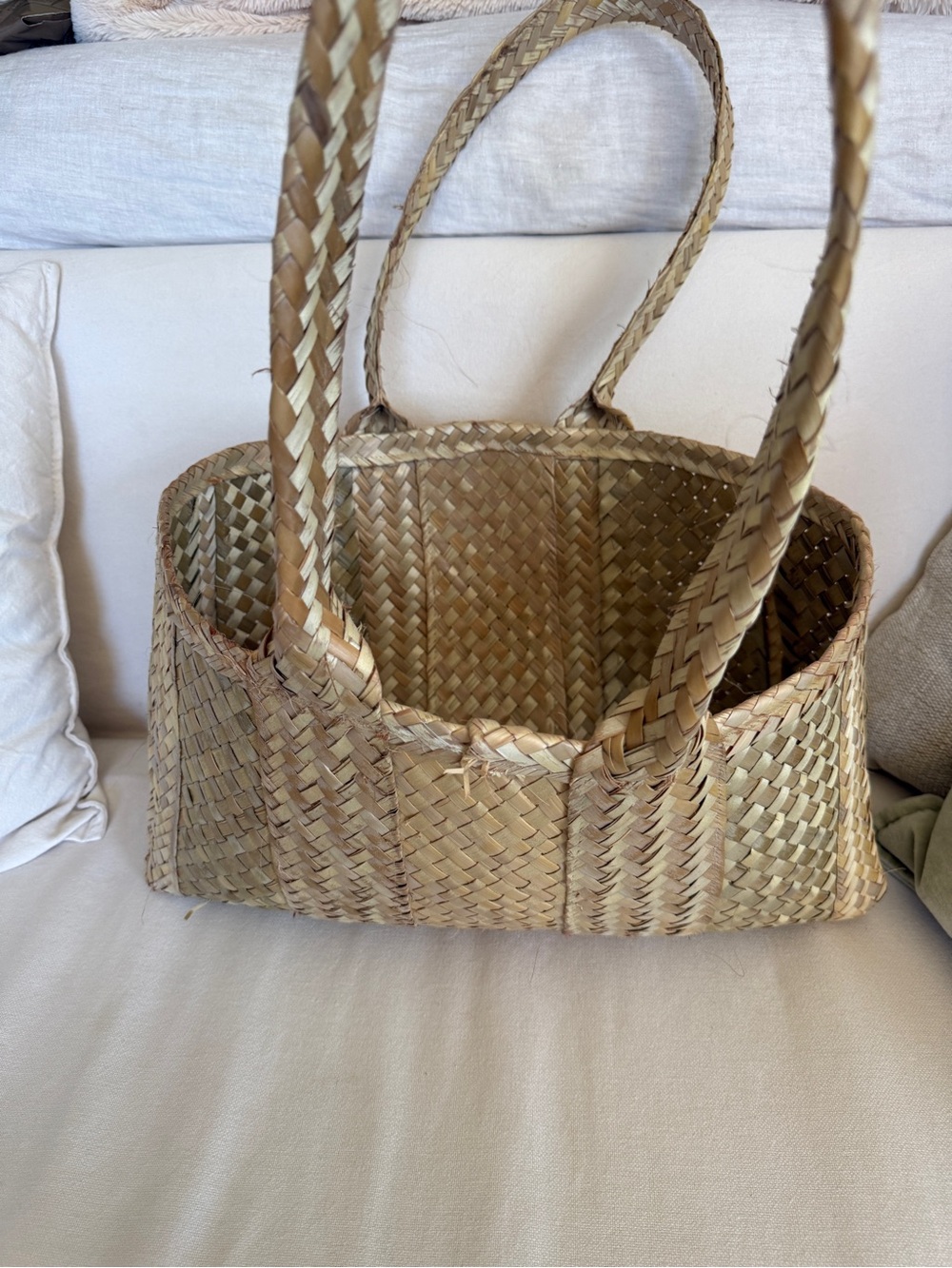 Handmade A and A hidden treasures Woven Natural Straw Tote Bag Beige - Picture 4 of 10